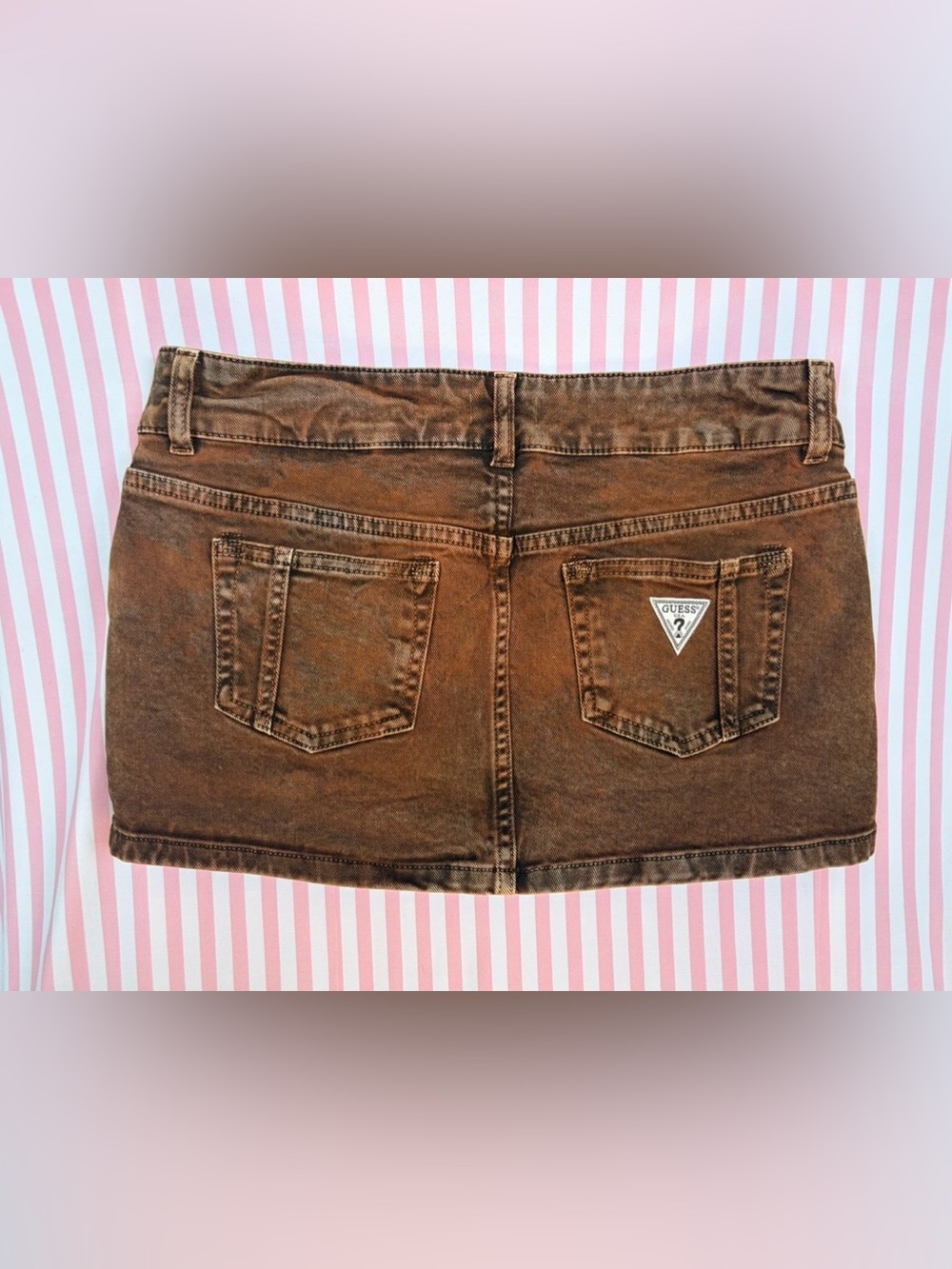 Mini skirt - Picture 2 of 3
